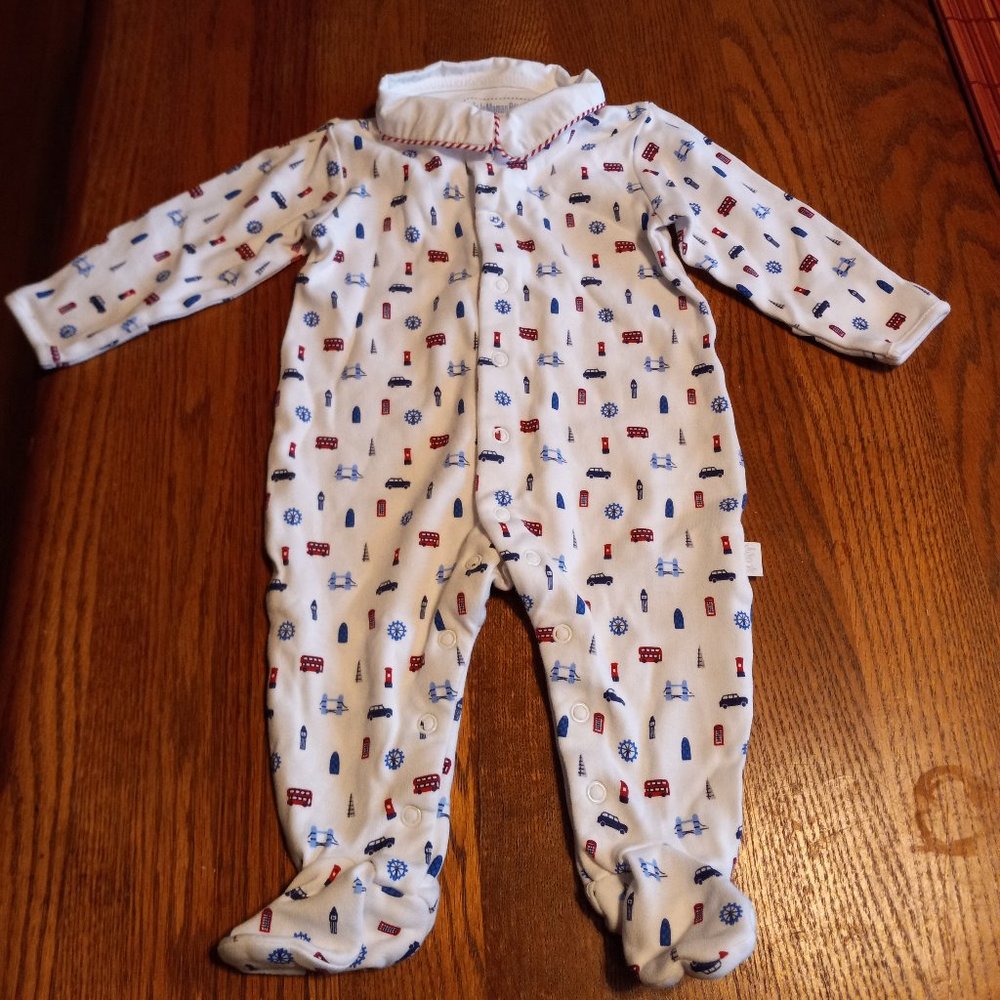 NWOT London Landmarks/Icons Themed Onesie/Sleepsuit